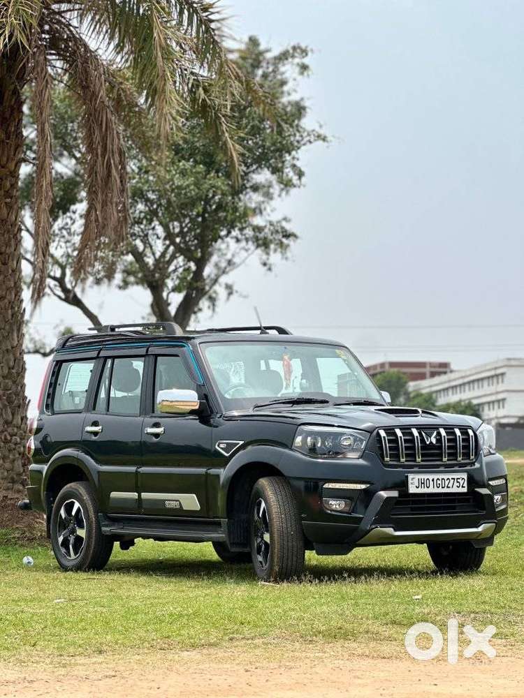 Mahindra Scorpio Classic 2.2 S 11 Mt 7 Cc, 2025, Diesel