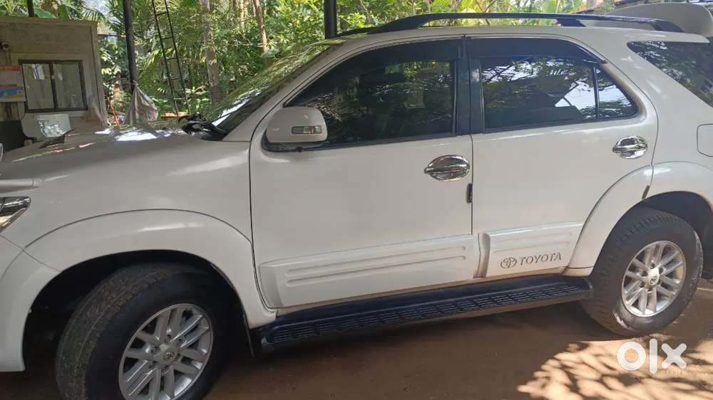 Toyota Fortuner 2014 Diesel 101000 Km Driven Excellent Condition