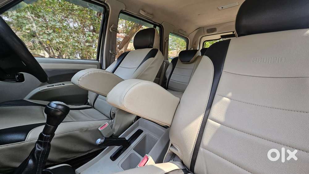 Mahindra Scorpio S10 8 Seater, 2016, Diesel