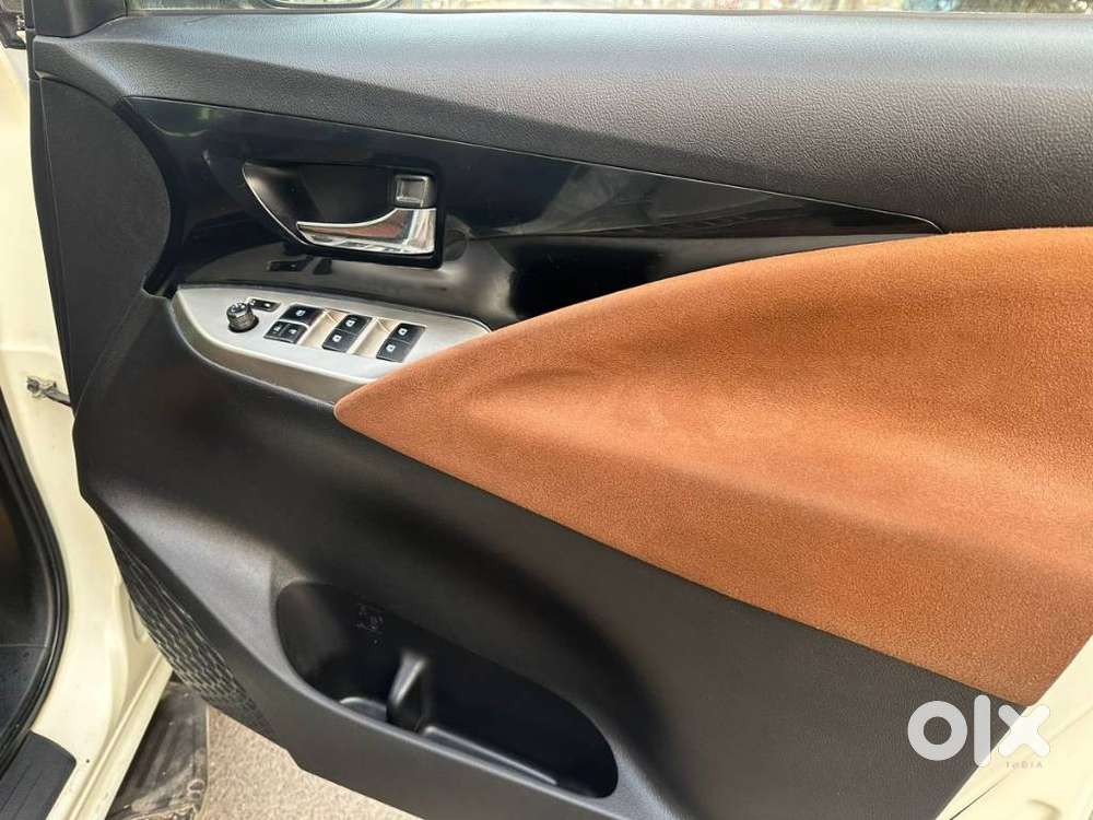 Toyota Innova Crysta