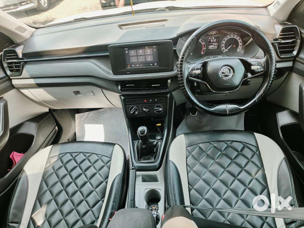 Skoda Kushaq 1.0 Tsi Active, 2022, Petrol