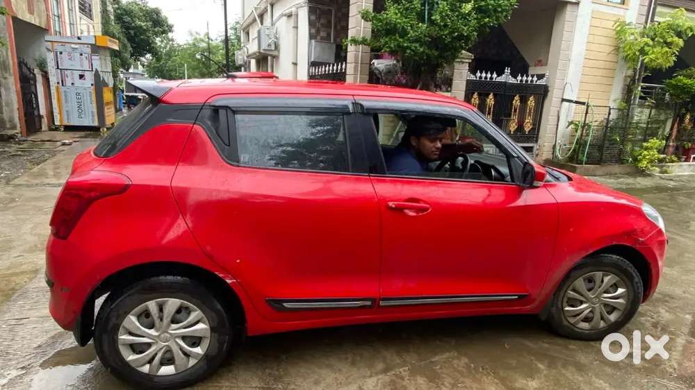 Maruti Suzuki Swift 1.2 Vxi 2023
