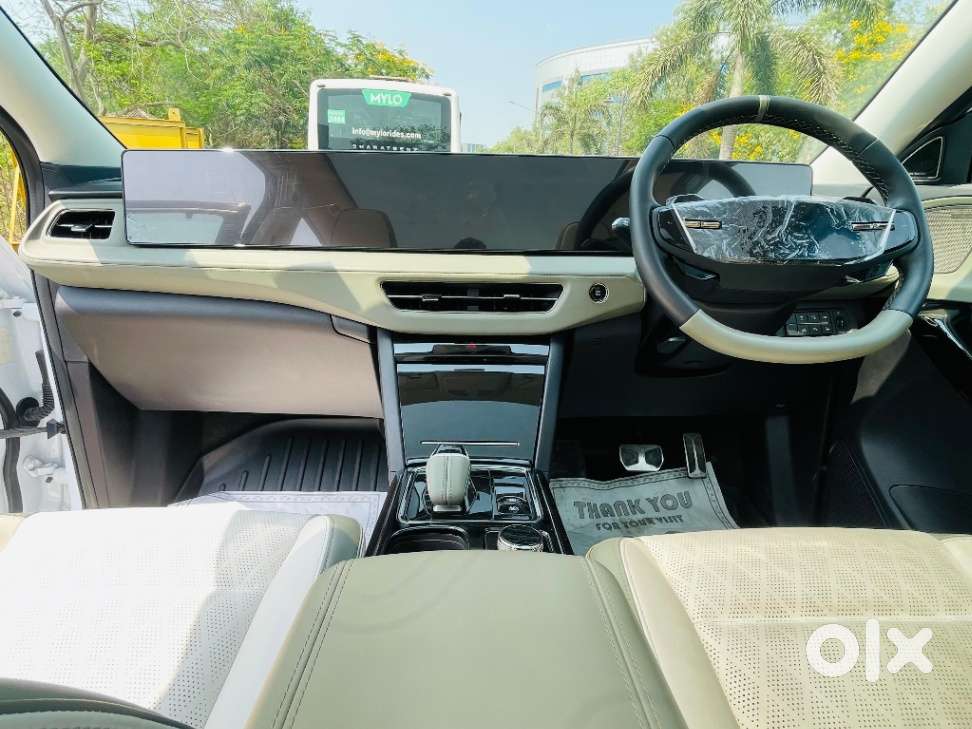 Mahindra Xev 9e Pack Three Select, 2025, Electric