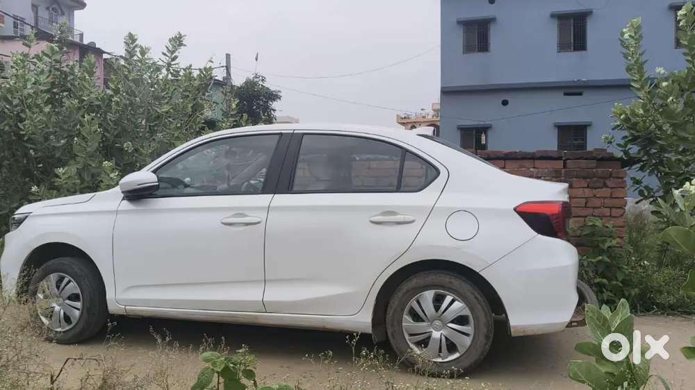 Honda Amaze 2024 Cng+petrol 25000 Km Driven