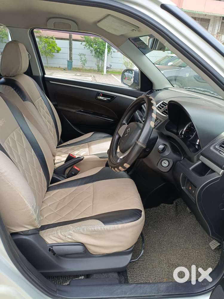 Maruti Suzuki Swift Vxi 1.2 Abs Bs-iv, 2016, Petrol
