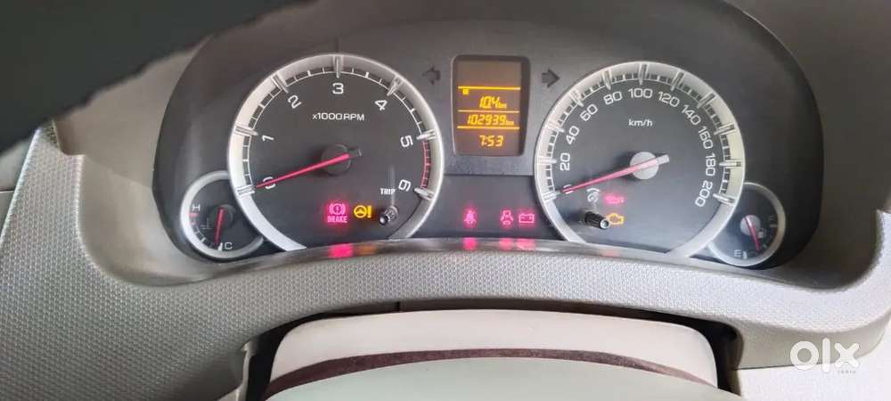 Maruti Suzuki Ertiga 2013