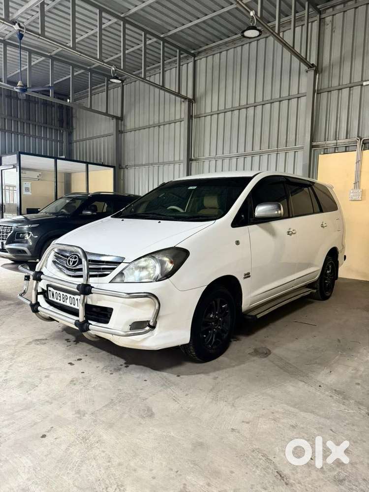 Toyota Innova Crysta