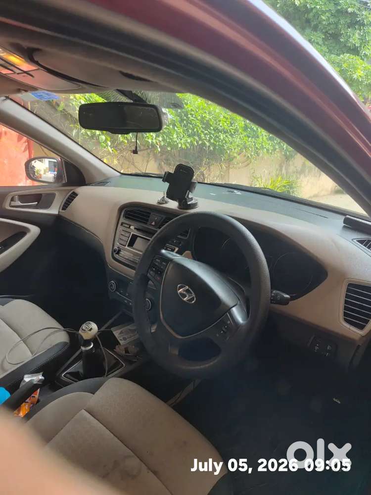 Hyundai I20 Asta Petrol 2015