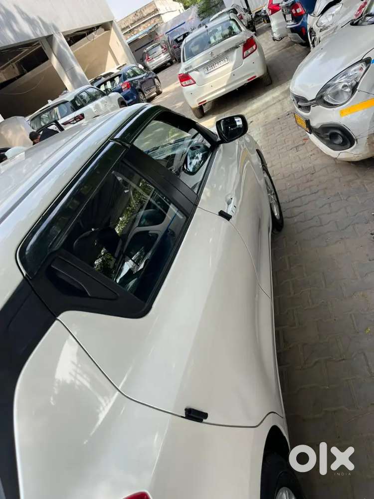 Maruti Suzuki Swift 2024 Car