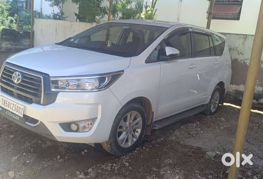 Toyota Innova Crysta 2.4 G Mt, 2023, Diesel