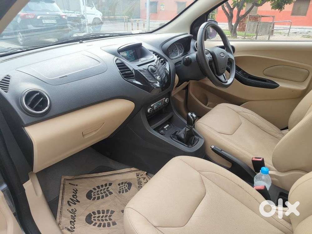 Ford Aspire Titatinium Blu Ti-vct, 2015, Petrol