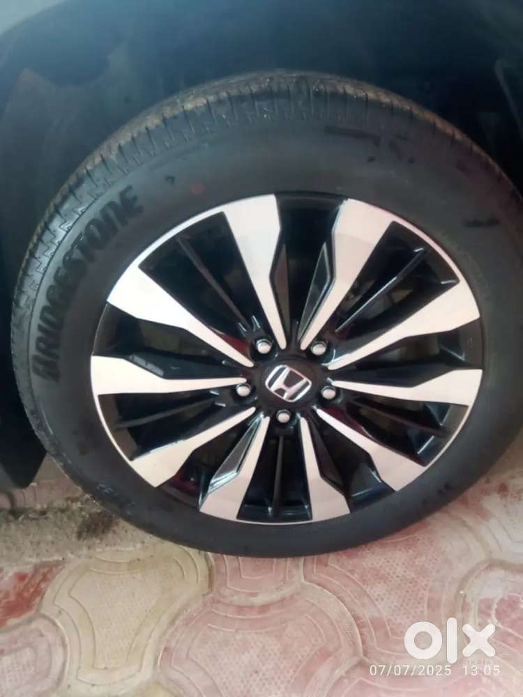 2024 Honda Elivate Manual 17000 Km Driven , Single Owner