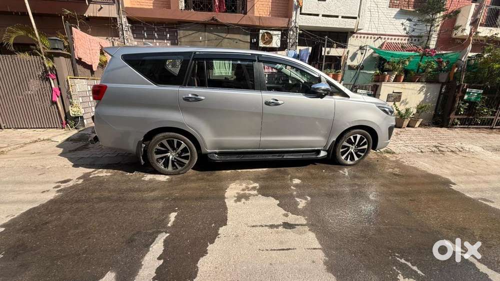 Toyota 2023 Automatic Petrol, Km Driven