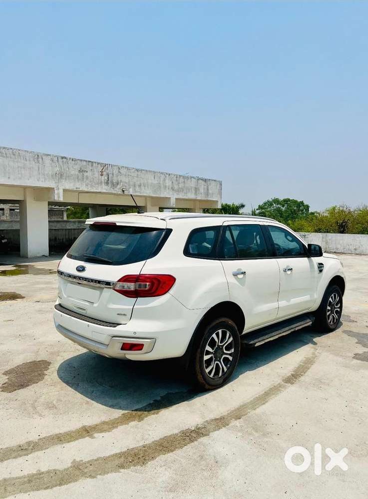 Ford Endeavour 3.2 Titanium Plus