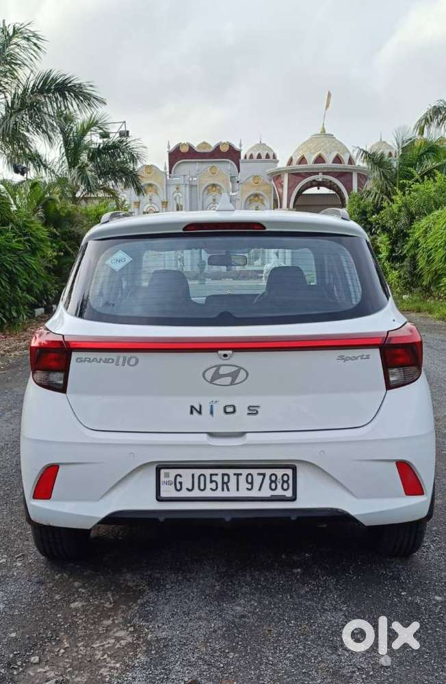 Hyundai Grand I10 Nios Sportz, 2023, Cng & Hybrids