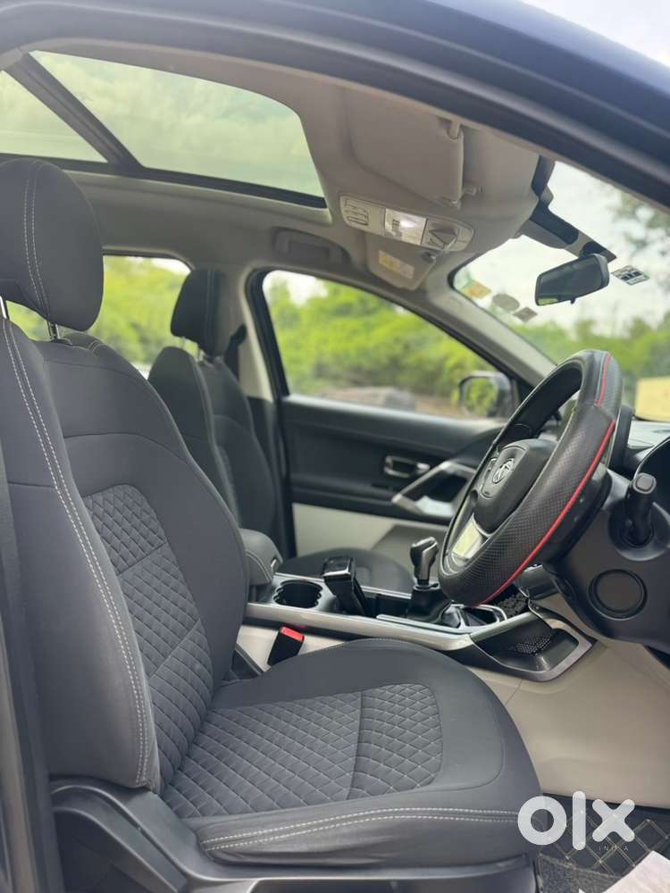 Tata Safari 2022 Xt+
