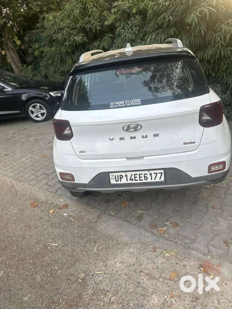 Hyundai Venue 2019 Petrol Automatic
