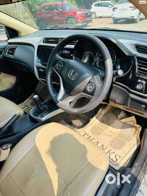 Honda City V At I-vtec, 2019, Petrol