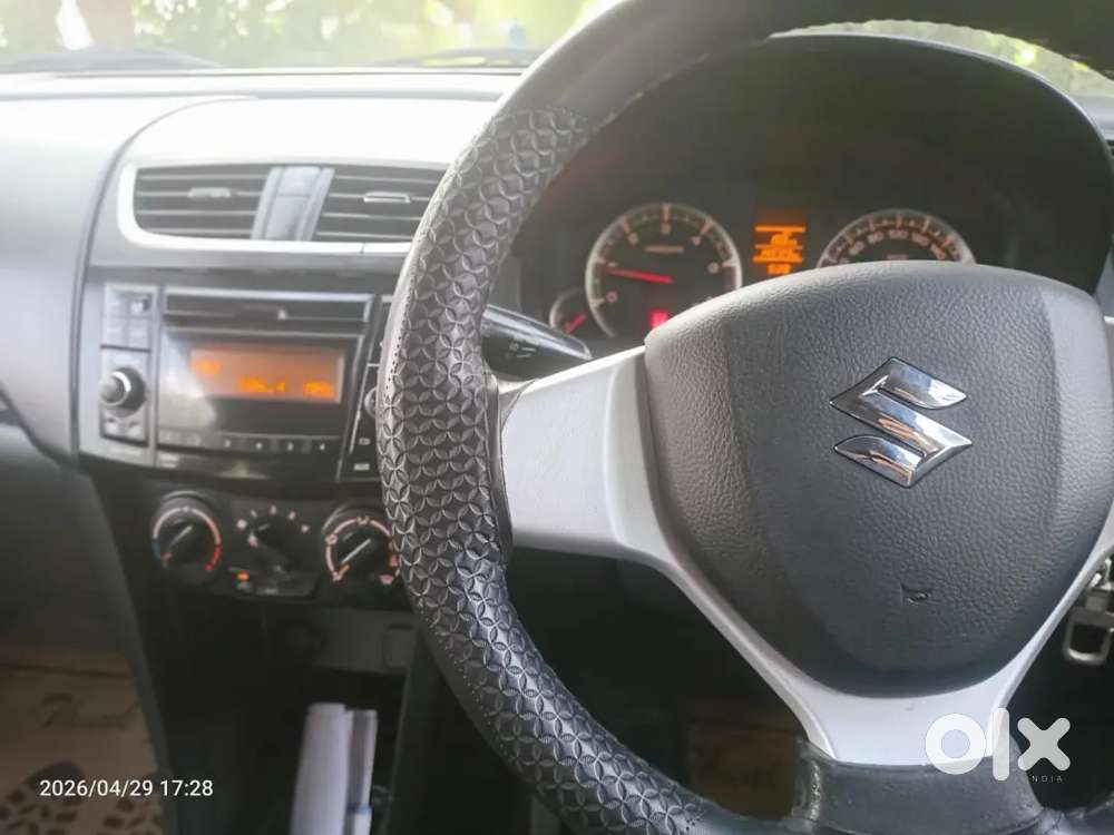 Maruti Suzuki Swift 2015