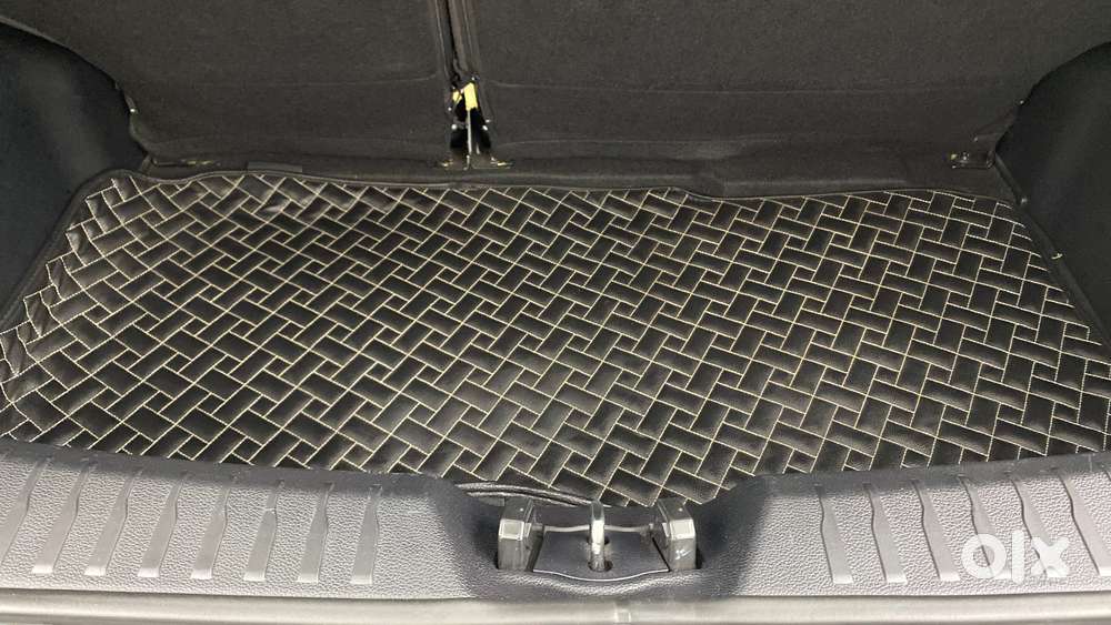 Mahindra Xuv 3xo Ax5l 1.2 Petrol At, 2024, Petrol