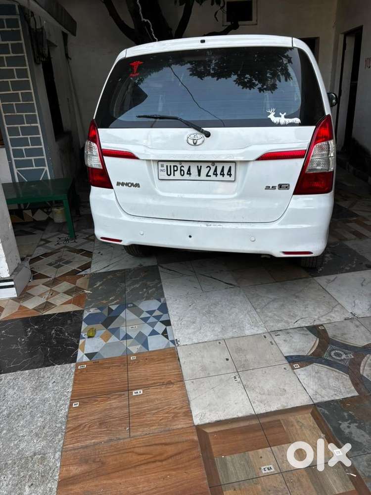 Toyota Innova 2014 Diesel Well Maintained