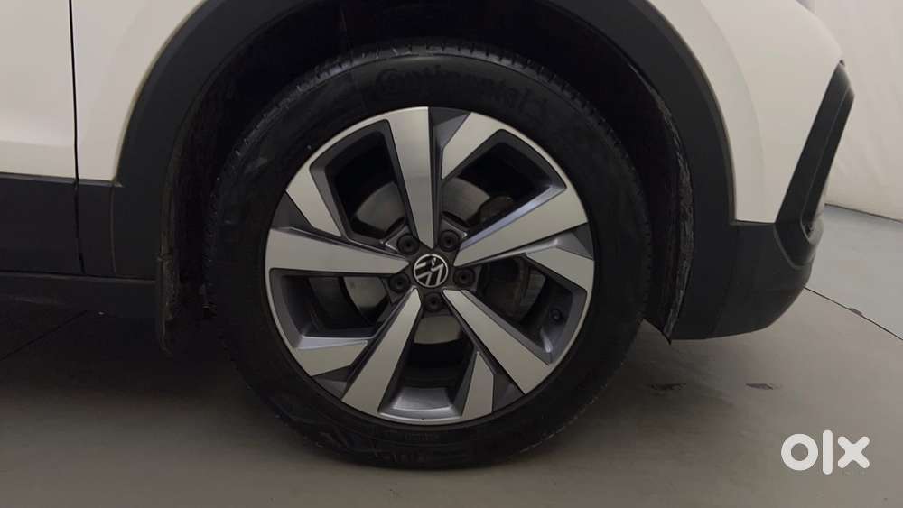 Volkswagen Taigun Topline 1.0 Tsi At (electric Seats), 2023, Petrol