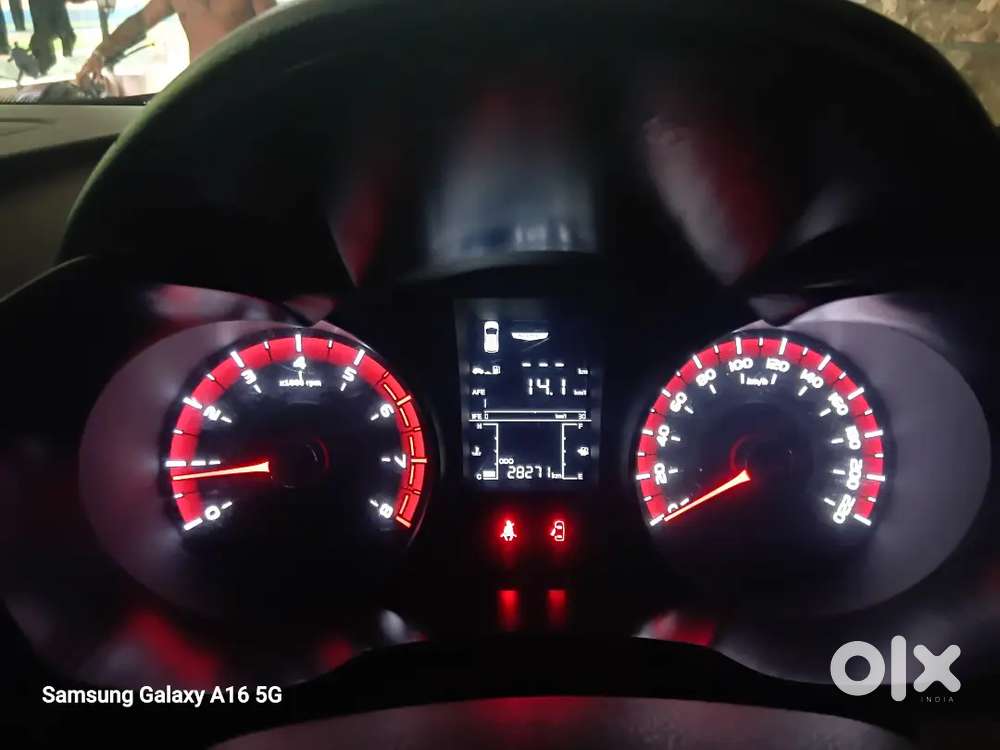 Mahindra Xuv300 2023 First Owner