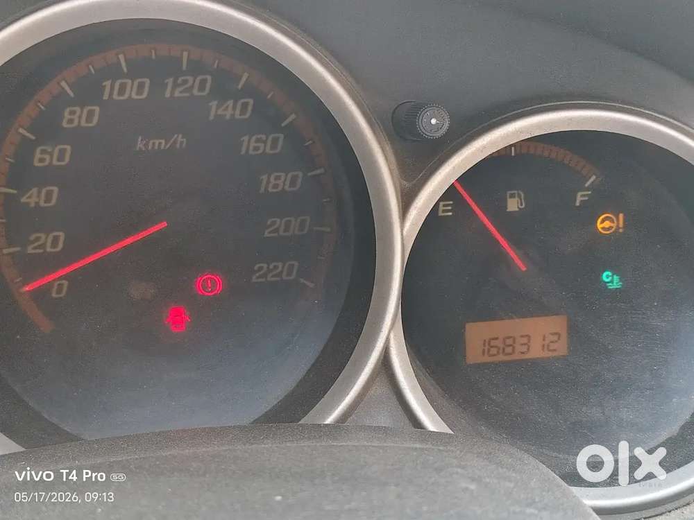Petrol And Cng Both Good Milage Honda City Zx 2006