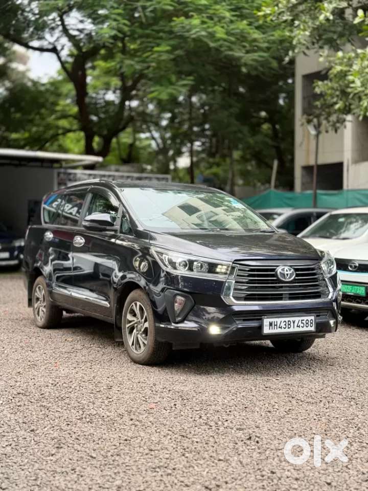 Toyota Innova Crysta [2020-ongoing] 2.4 Vx 8 Str, 2021, Diesel