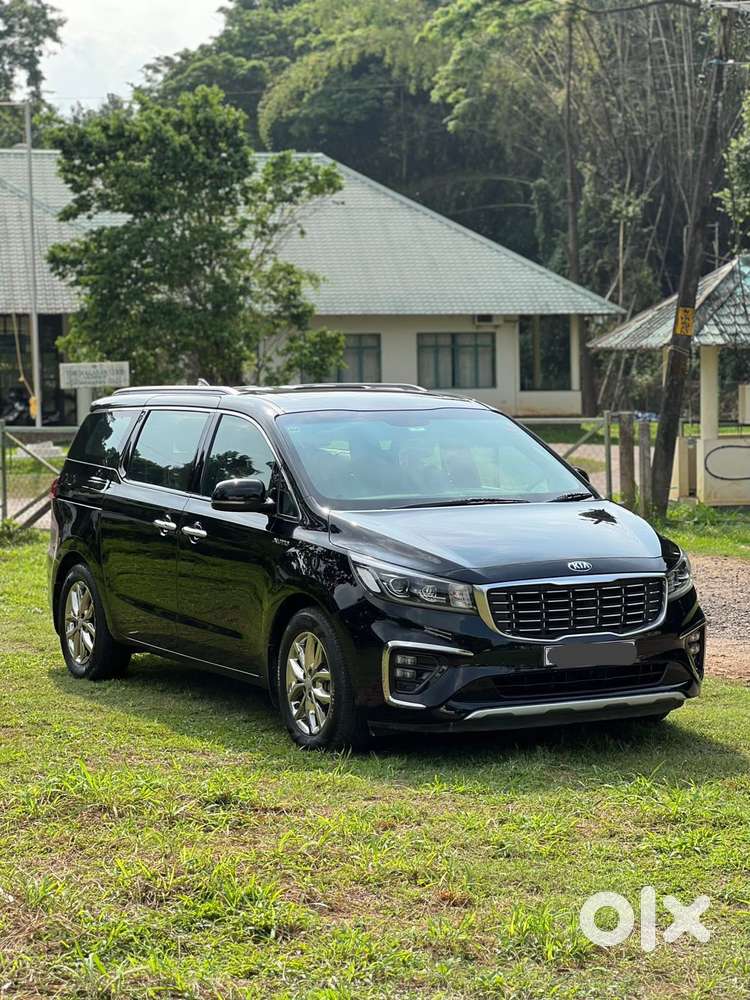 Kia Carnival Premium, 2021, Diesel