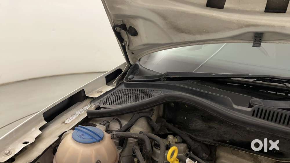 Volkswagen Polo 2009-2013 Petrol Highline 1.2l, 2016, Petrol