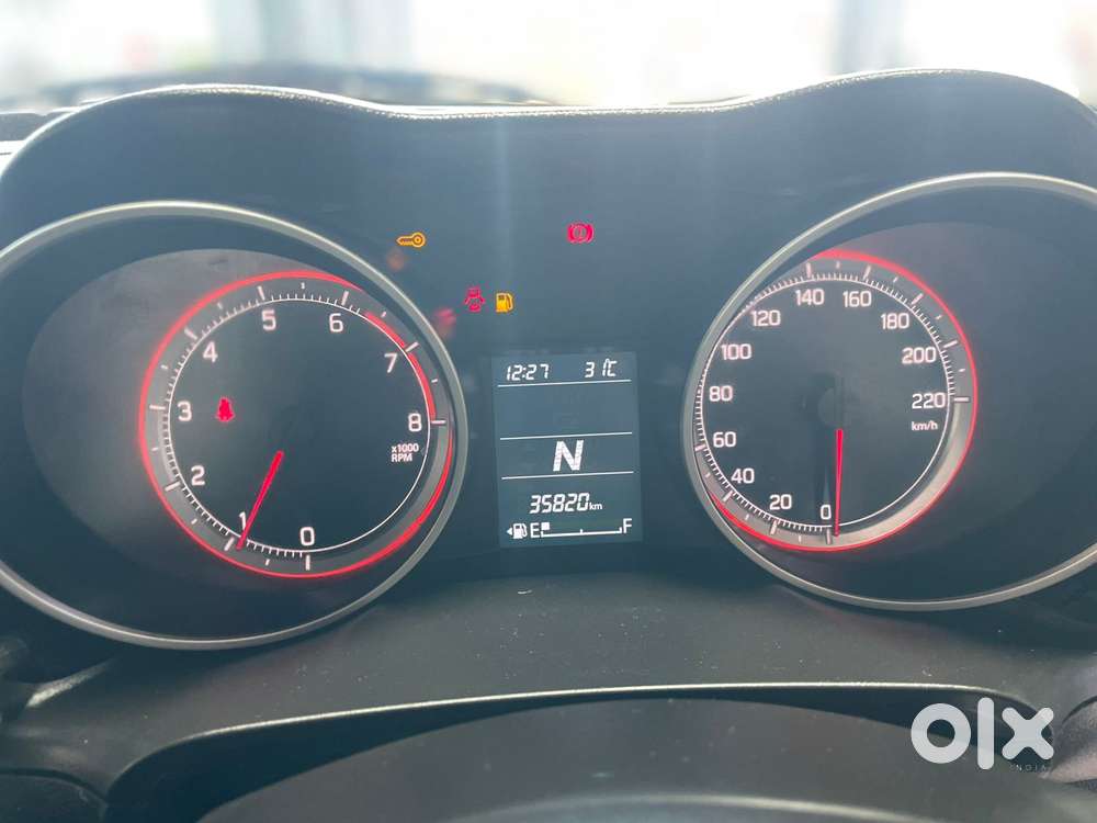 Maruti Suzuki Swift Zxi Plus Amt Dual Tone, 2018, Petrol