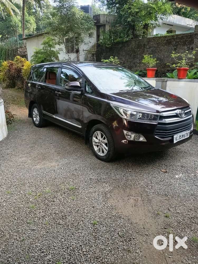 Toyota Innova Crysta 2017