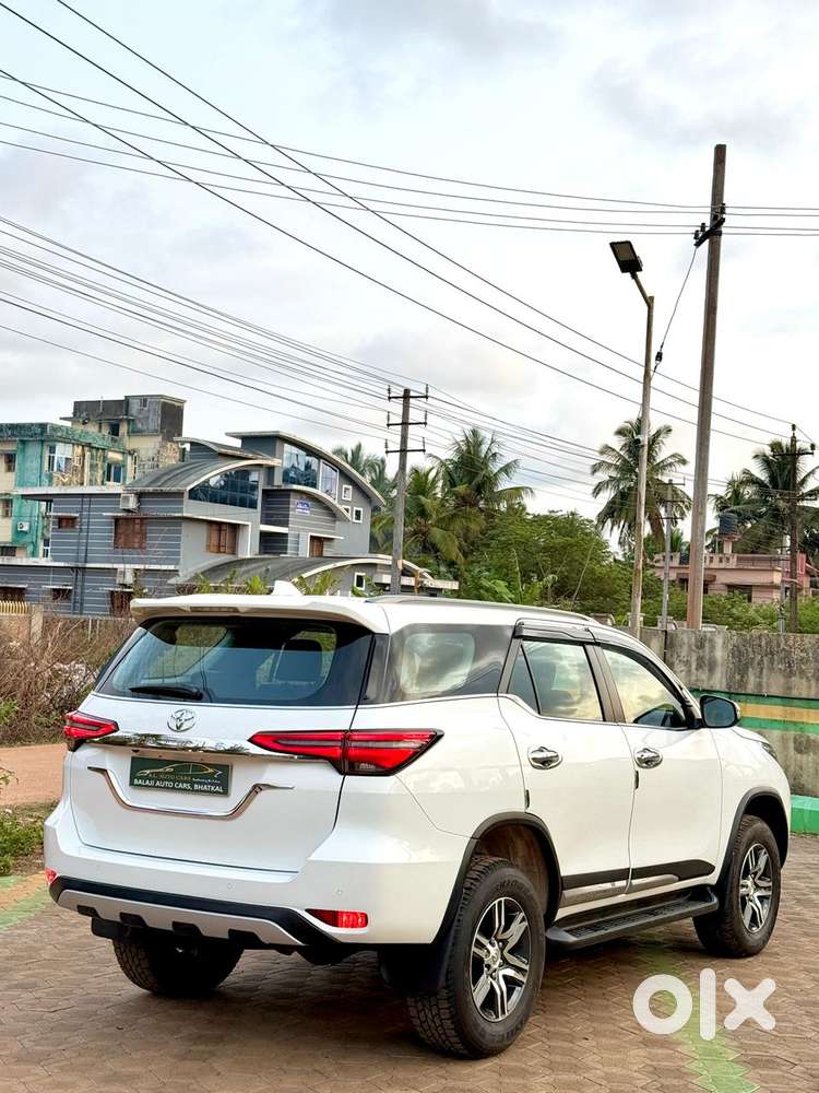 Toyota Fortuner [2021-ongoing] 2.8 2wd Diesel At, 2024, Diesel