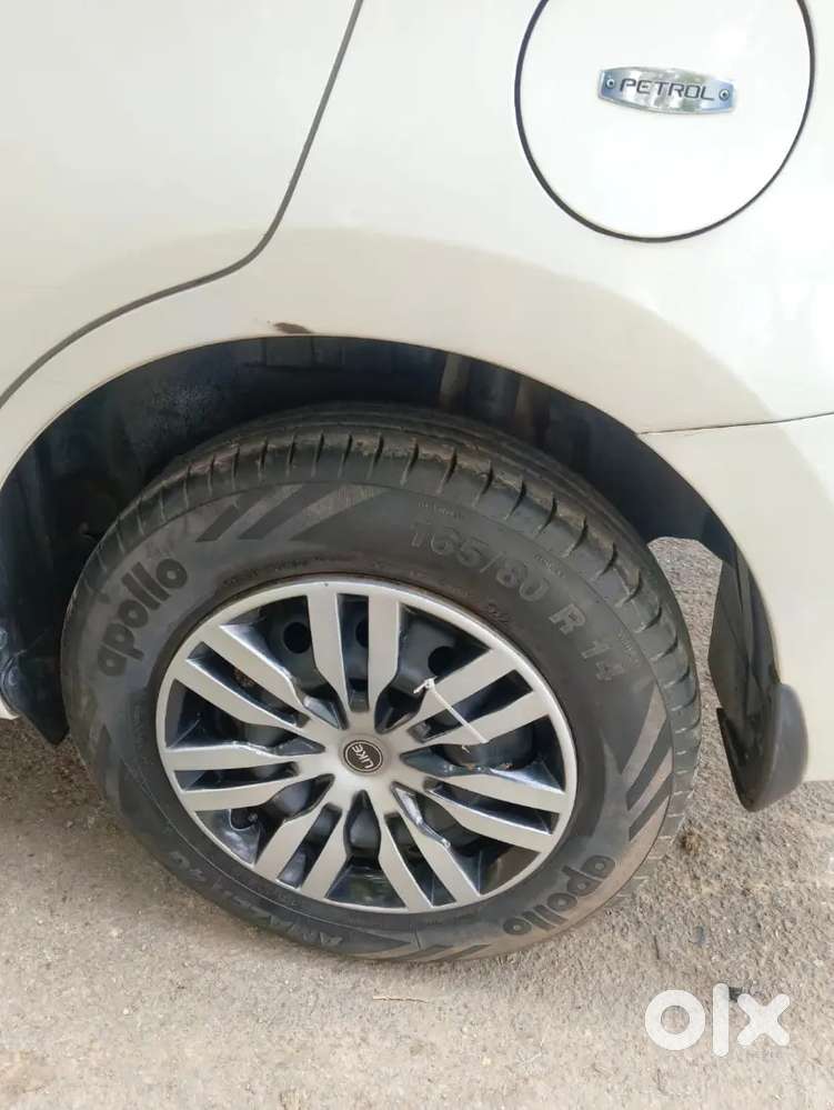 Maruti Suzuki Dzire 2021 Petrol 90000 Km Driven