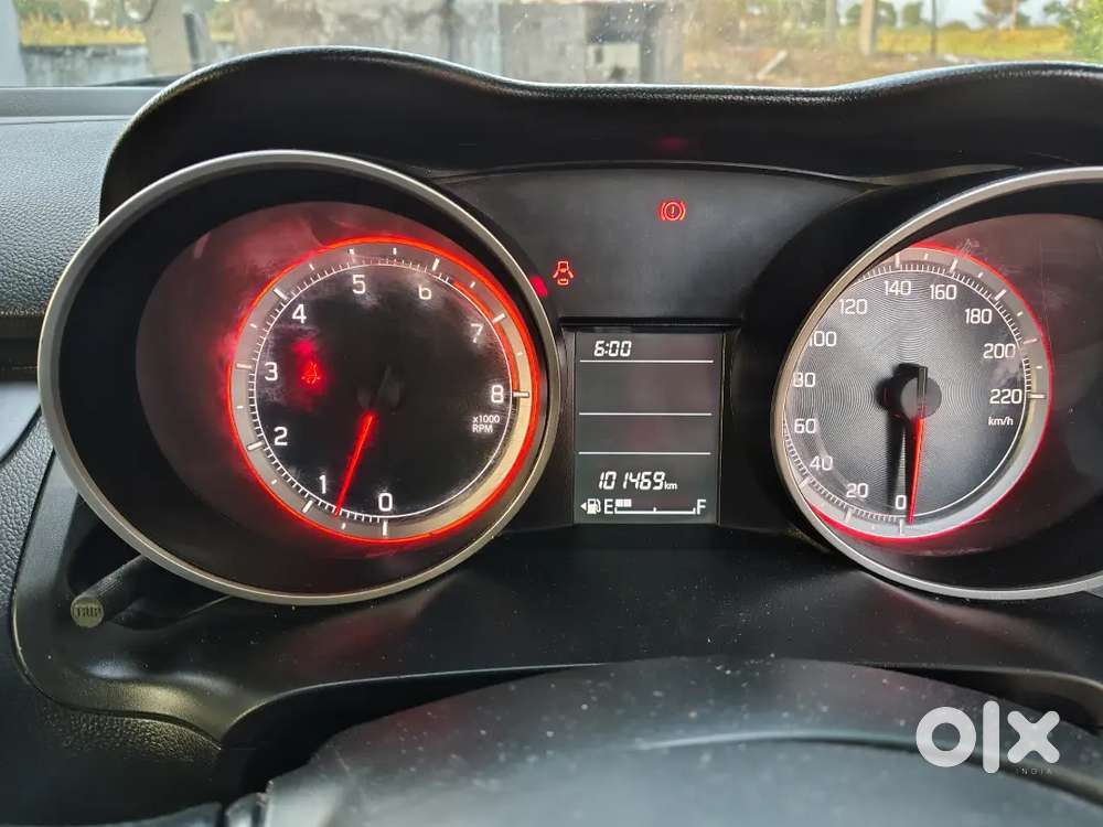 Maruti Suzuki Swift 2022 Variant Vxi