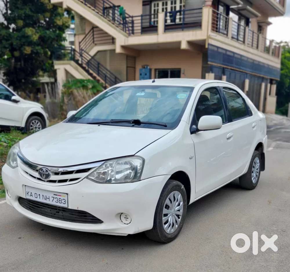 Toyota Etios 1.5 G, 2011, Petrol