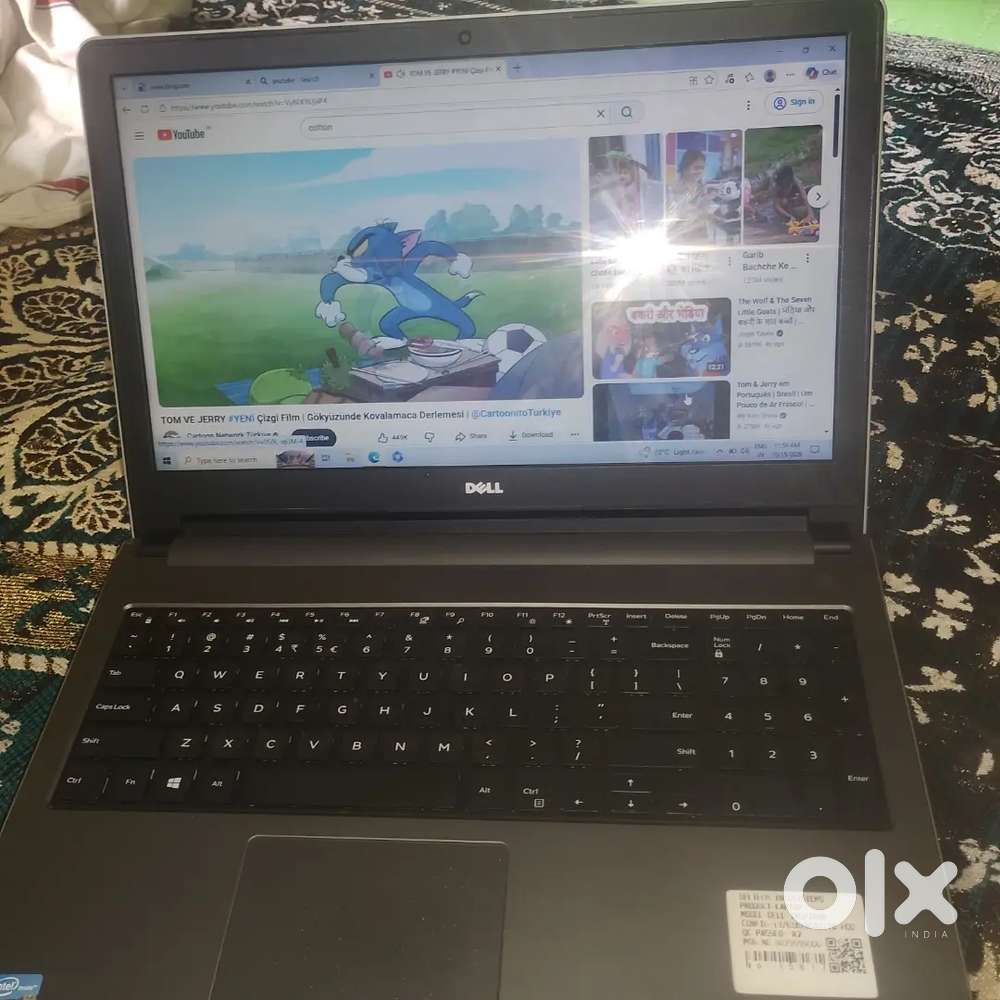Dell ka leptop hai 6th generation/ i3/ 8gb / 1tb hdd