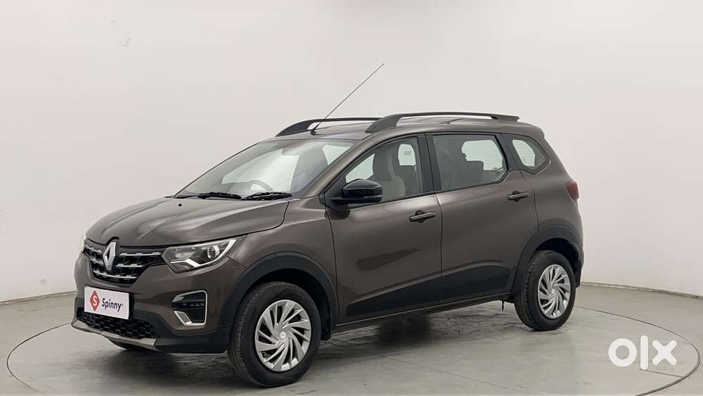 Renault Triber Rxz, 2022, Petrol