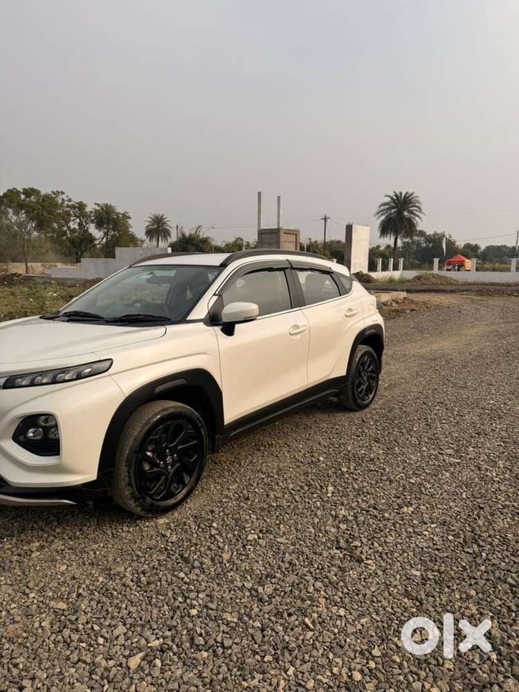 Maruti Suzuki Fronx 2024 Petrol Well Maintained