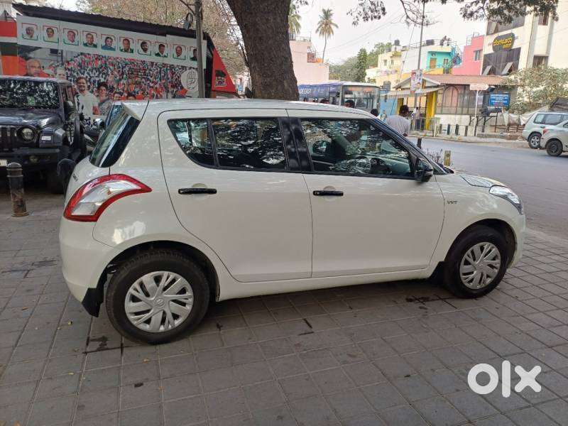 Maruti Suzuki Swift Vxi, 2015, Petrol