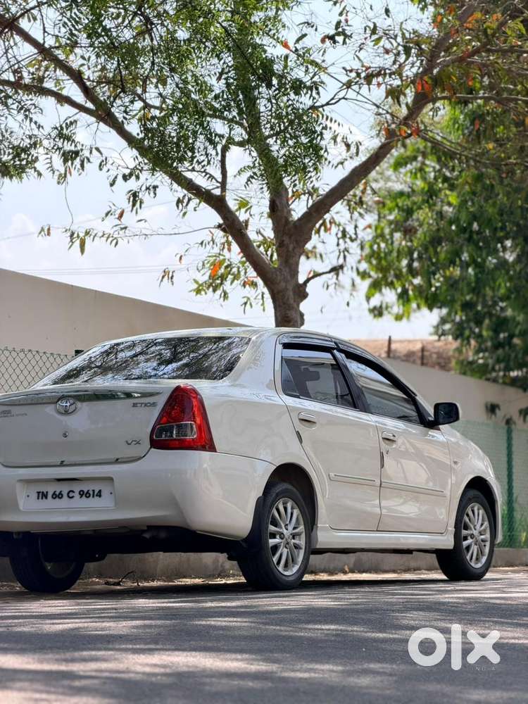 Toyota Etios 2010-2012 Vx, 2011, Petrol