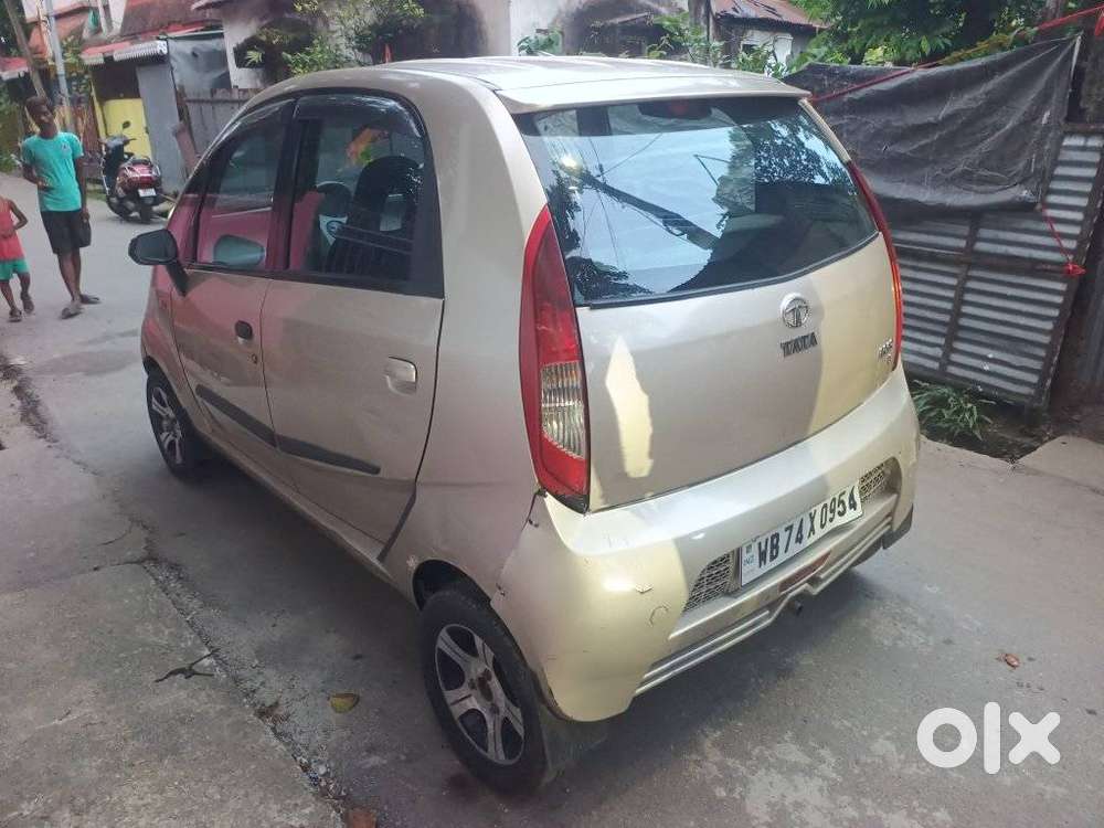 Tata Nano Xe, 2012, Petrol
