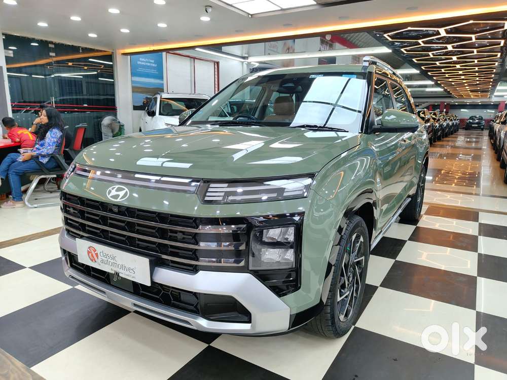 Hyundai Alcazar 2.0 Signature (o) Petrol At 7 Str, 2024, Petrol
