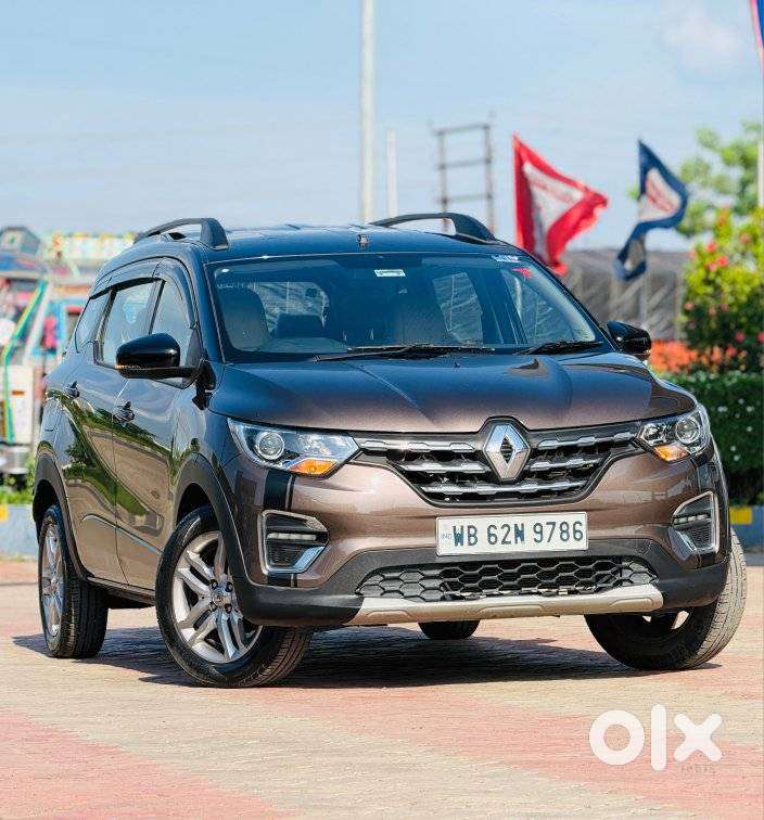 Renault Triber Rxz, 2022, Petrol