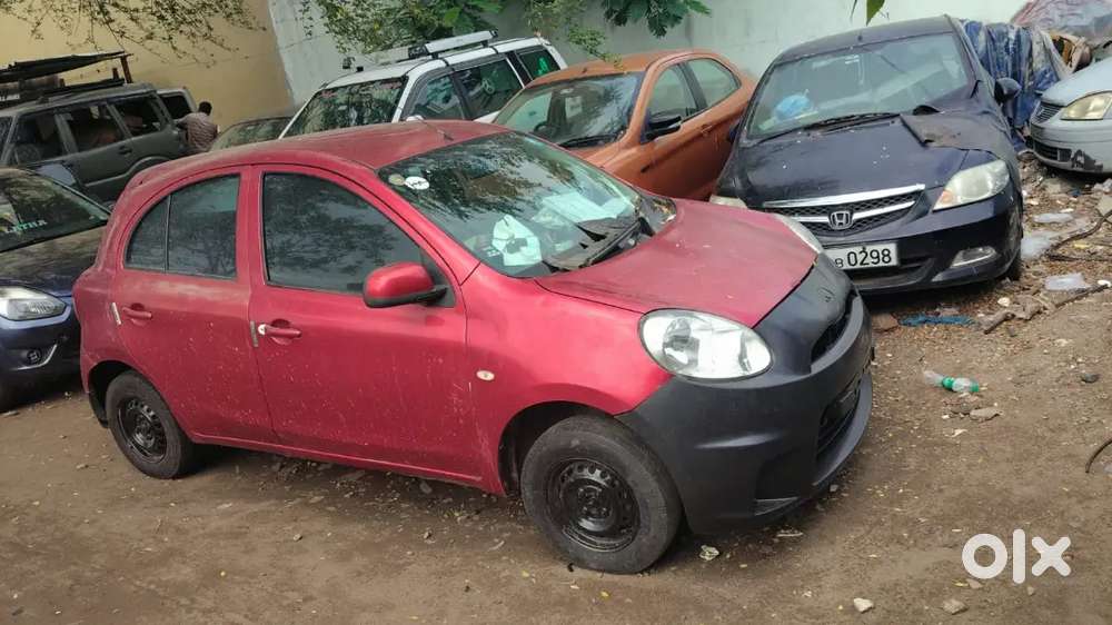 Nissan Micra Active Petrol 2015