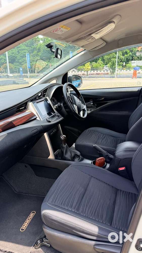 Toyota Innova Crysta 2.4 V, 2018, Diesel