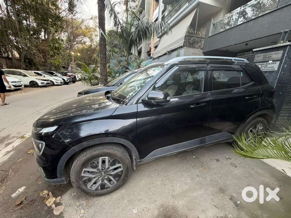 2025 Hyundai Venue With Petrol, Automatic Transmission