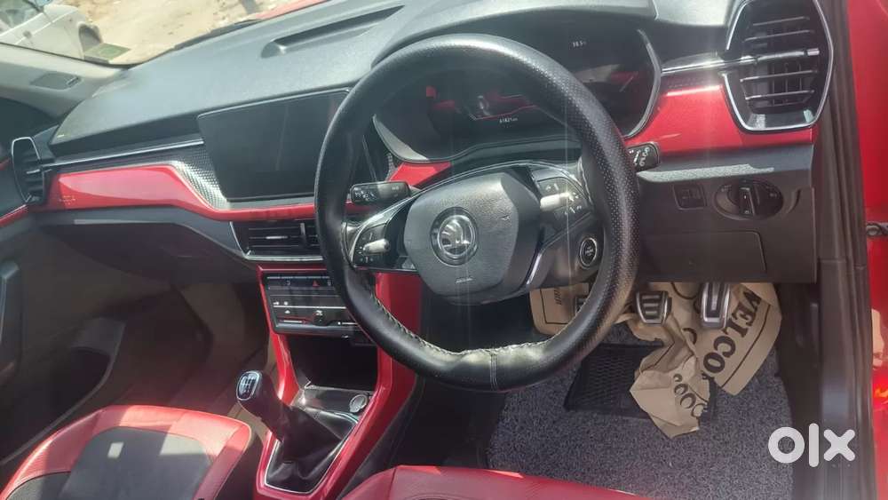 Skoda Kushaq Monte Carlo 1.0l Tsi Mt, 2022, Petrol