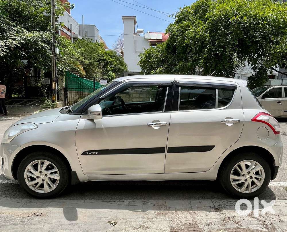 Maruti Suzuki Swift Zxi, 2013, Petrol